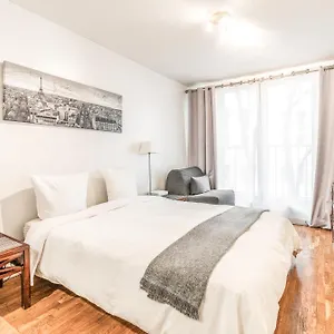 Apartamento Champs Elysees Flat, París