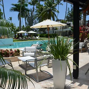 https://beachfront-relaxing-paradise.comcaribbean.com