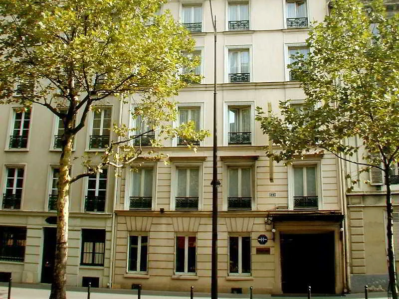 Hotel Des Mines Paris 3*,